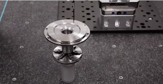 Diameter measurement of a chrome-plated turned part